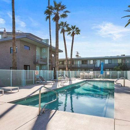 Micro Studio With Balcony & Pool View - Walk To Ot Scottsdale Exteriér fotografie